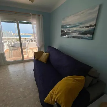 Romantico Frente Al Mar Amarilla Golf * 산미겔데아보나